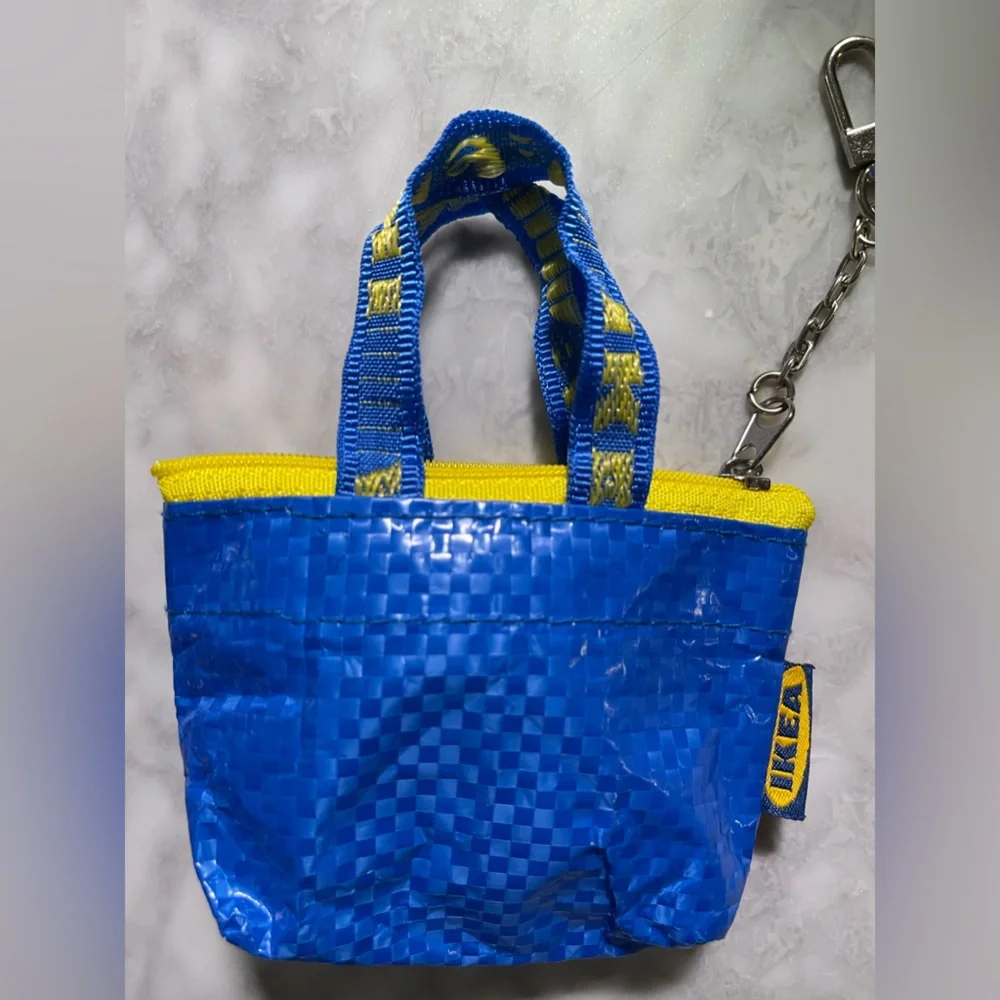 Ikea mini tote with keychain loop